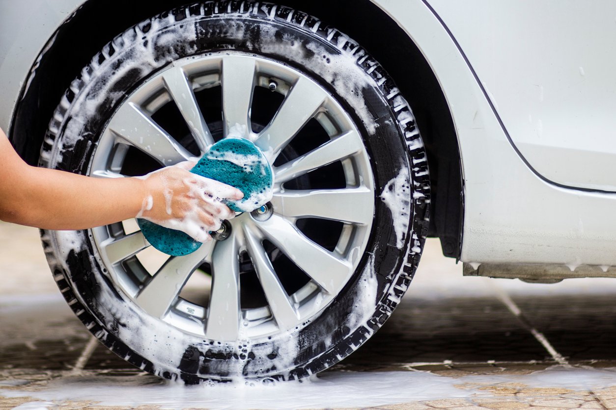 Ceramic coating water beading
